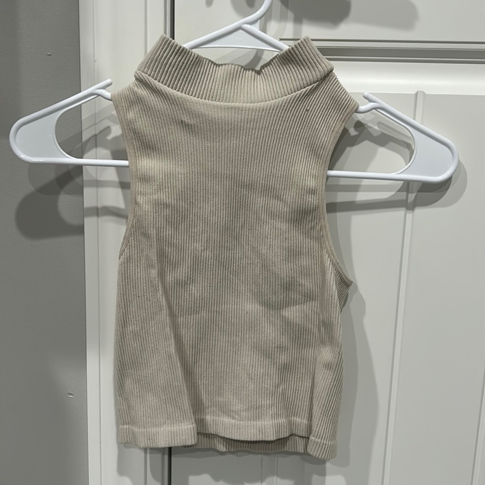 Ribbed dry goods tank! Size S/M